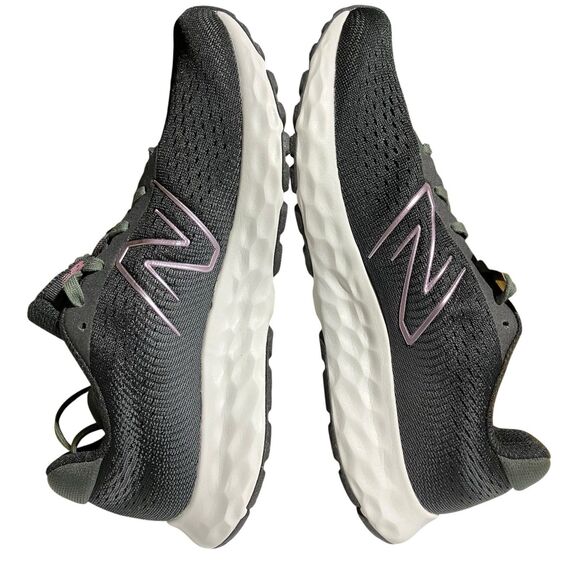 New Balance Running Shoes Mens 8 Black 520 V8 Unisex Sporty Activewear W520LB8 - Picture 5 of 8